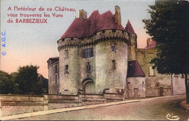 Barbezieux Le chateau 17.jpg